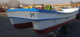 Лодка рыболовная транспортная 5